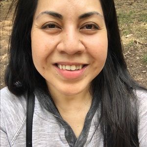 Meet your Posher, Carla